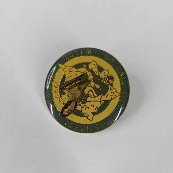 Vintage Motocross Willow Springs Grand Prix Pinback Pin Southern California - Picture 2 of 6